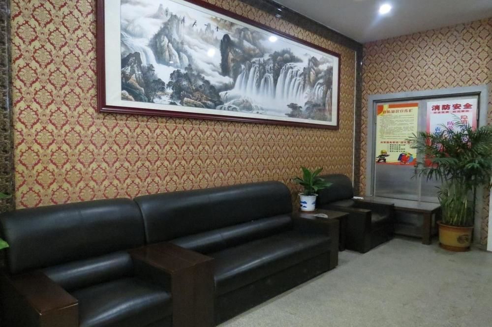 Longwang Business Hotel 柳州 外观 照片
