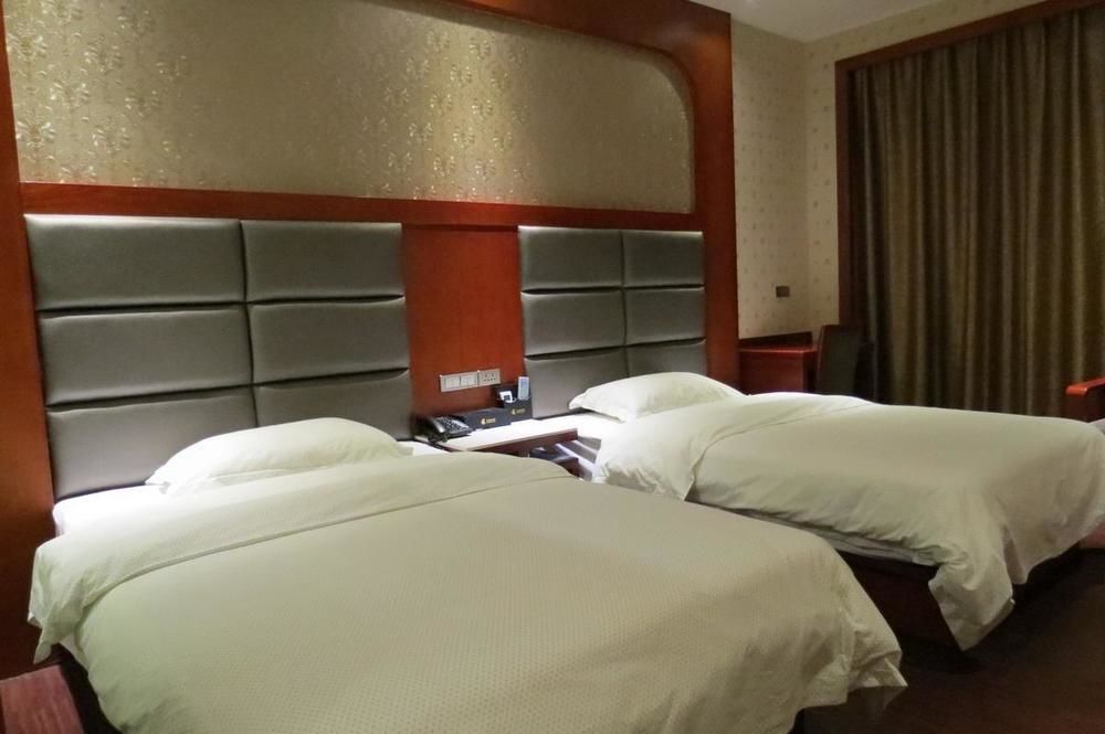 Longwang Business Hotel 柳州 外观 照片