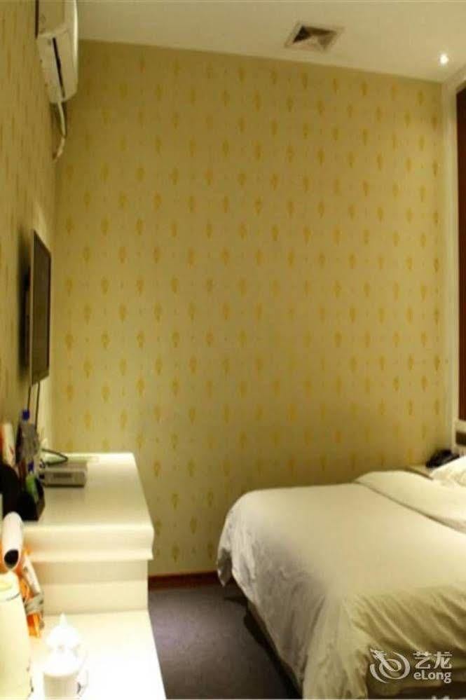 Longwang Business Hotel 柳州 外观 照片