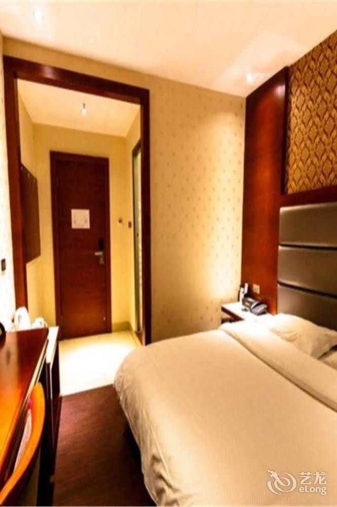Longwang Business Hotel 柳州 外观 照片